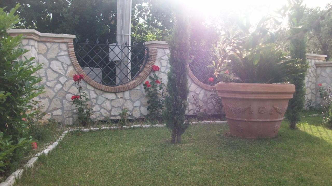Il Giardino Degli Ulivi Canneto (Lazio) Exterior foto
